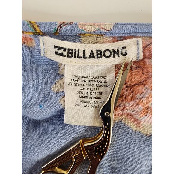 BILLABONG Sky Blue Floral Bell Sleeve Tie Front Romper SZ M - Picture 6 of 9